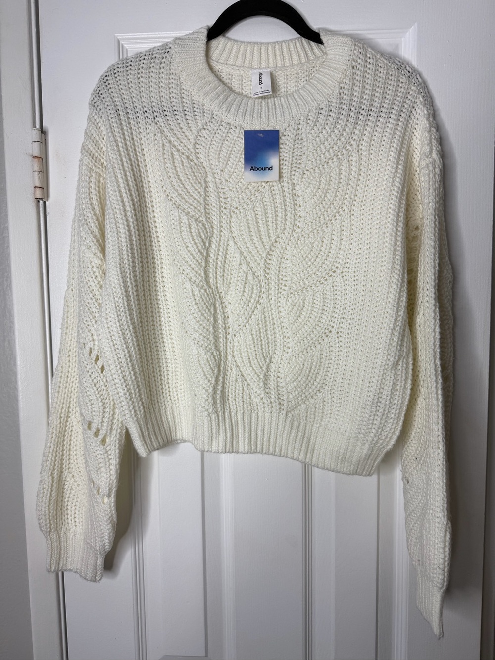 Abound Ivory Cable Knit Crewneck Sweater